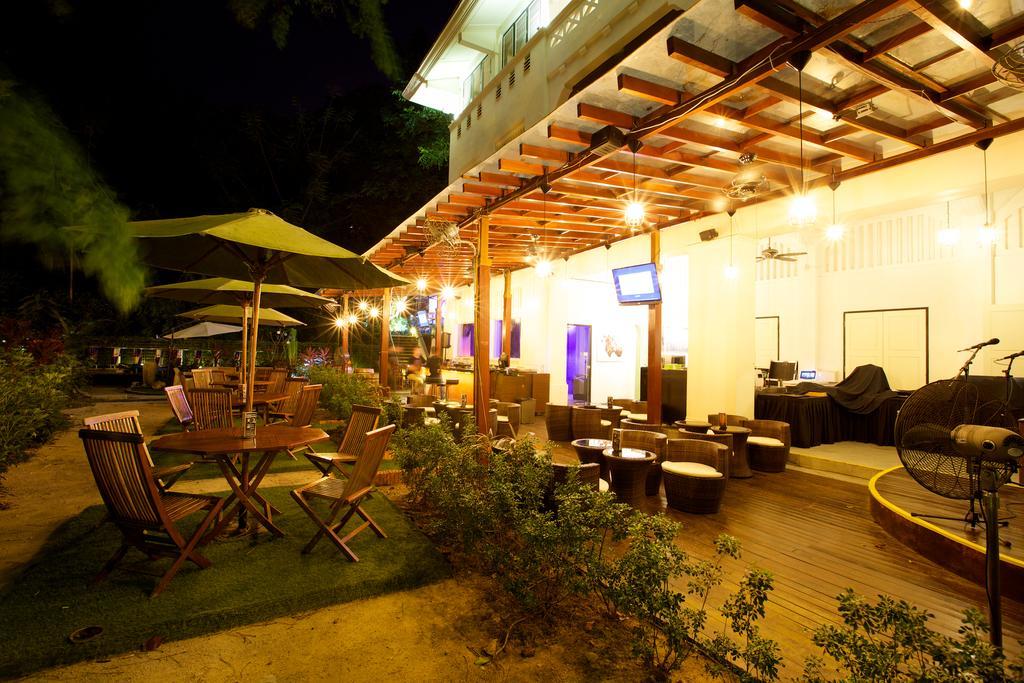 Raintr33 Hotel Singapur Dış mekan fotoğraf