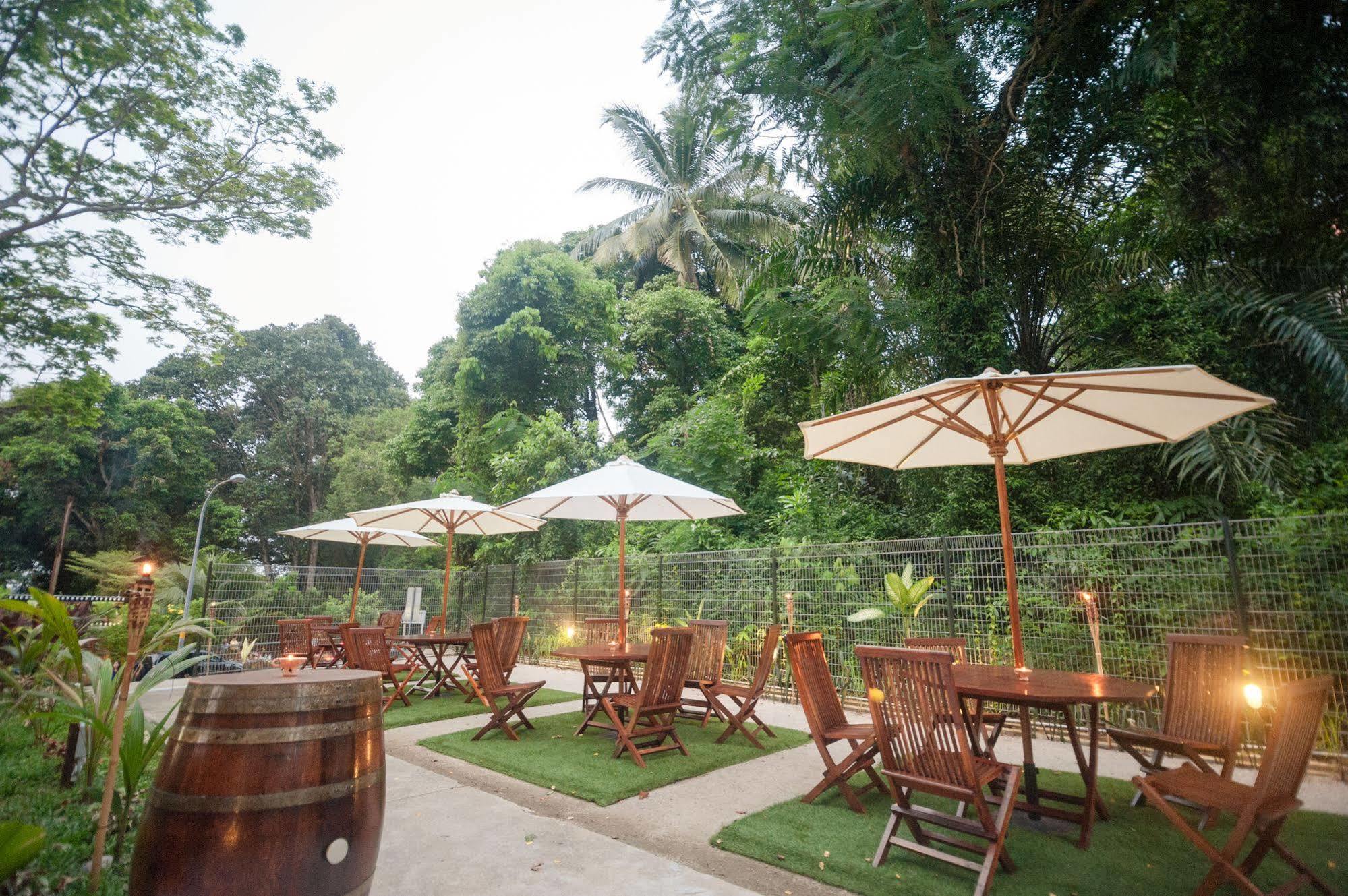 Raintr33 Hotel Singapur Dış mekan fotoğraf