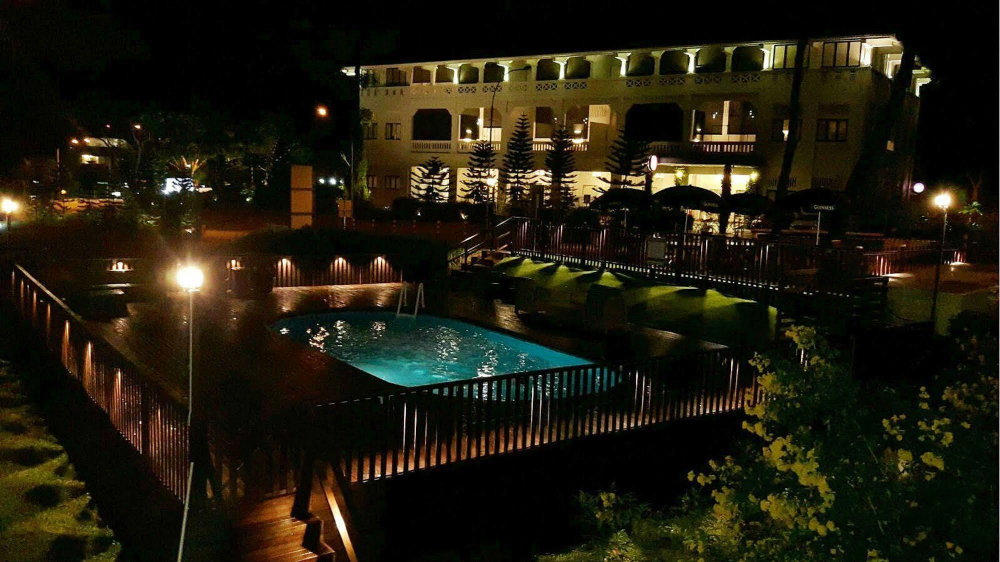 Raintr33 Hotel Singapur Dış mekan fotoğraf