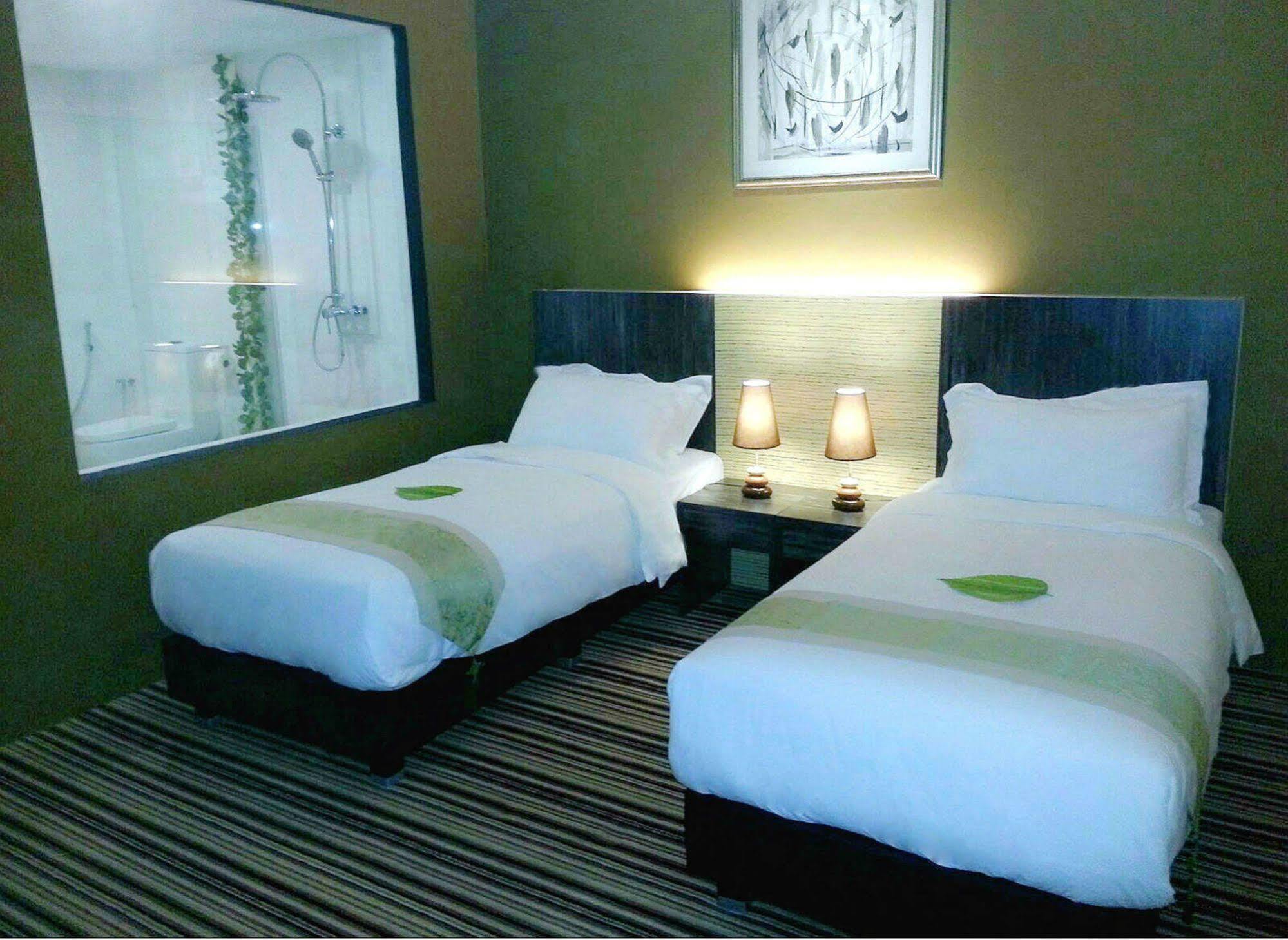 Raintr33 Hotel Singapur Dış mekan fotoğraf
